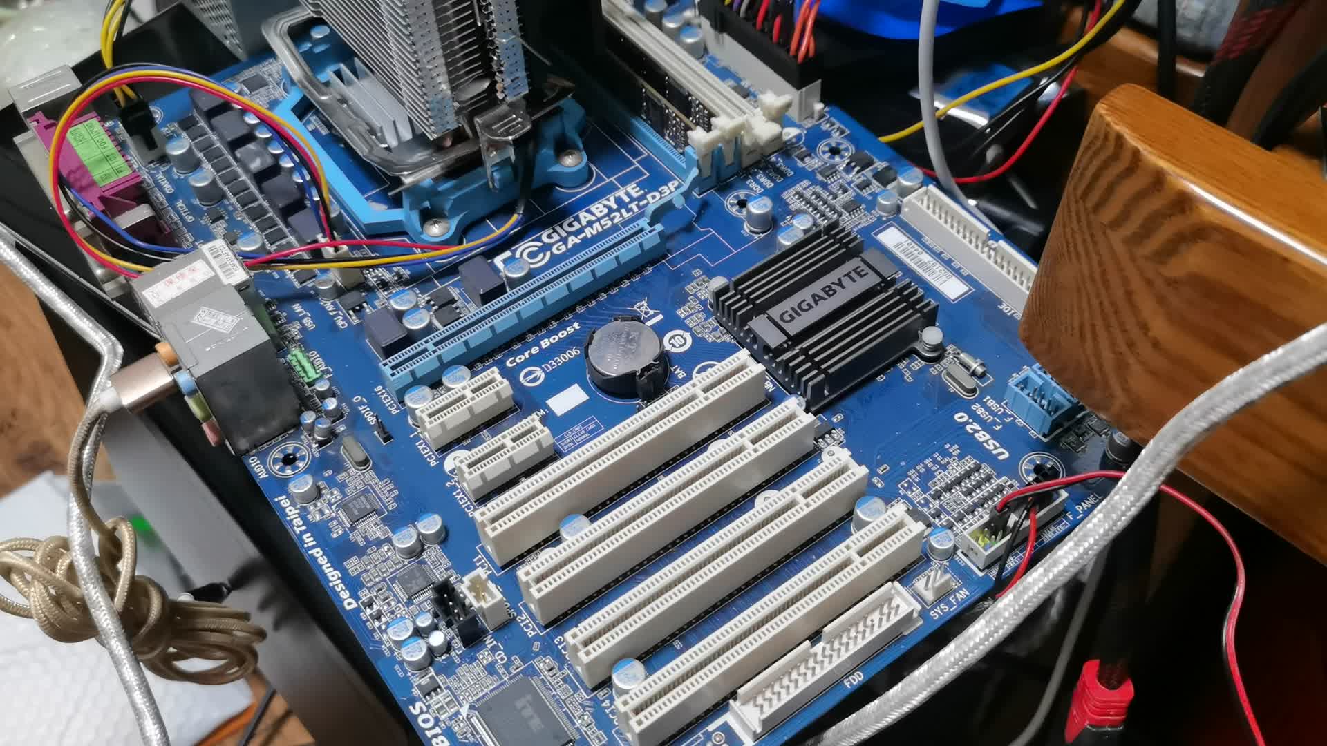 图吧日常人人有机用之AM3牢平台装机点亮