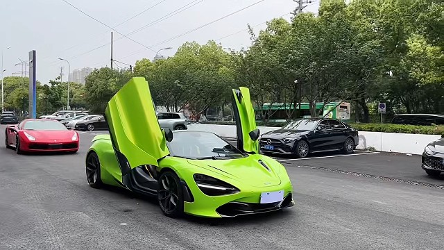 迈凯伦720S Spider敞篷