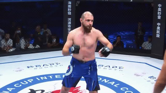 钟振杰VS哈桑别格夫