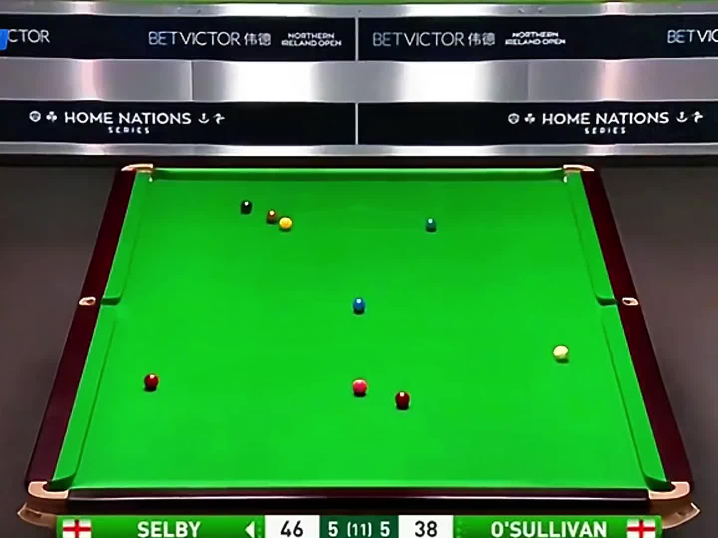 奥沙利文拼了命也不答应，最后塞尔比气到嘴歪 (2)