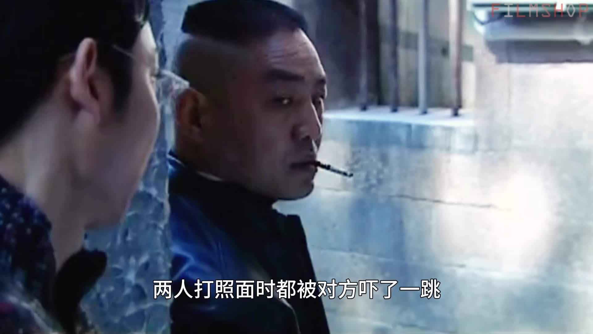 追20：小伙在超市遇见杀人犯，随手拿上一把菜刀就跟了上去