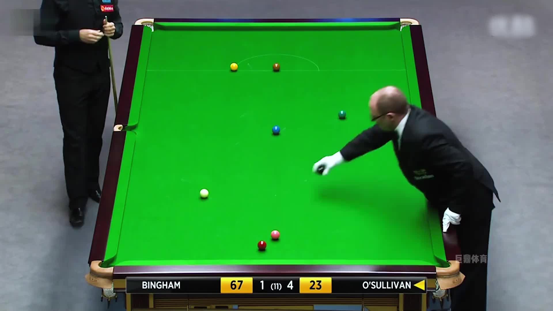 奥沙利文生涯名场面，连续高能离谱进球，绝望二师兄被打到自闭！ (1)