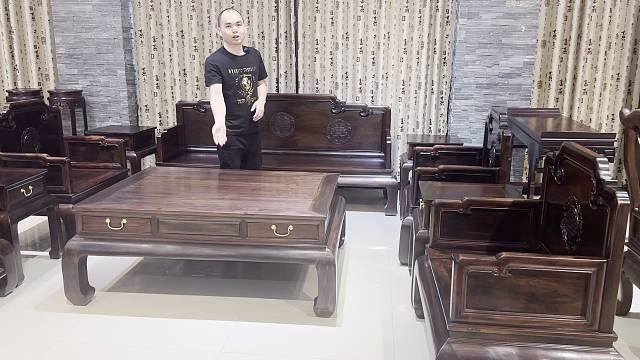 大红酸枝明韵沙发的工艺细节分享