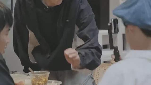 朱星杰一波魔术直接圈粉了