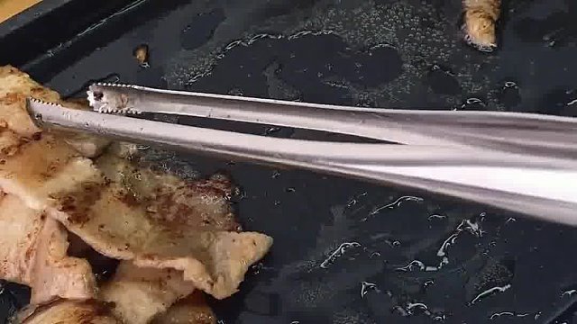 没开玩笑，一个人宅家吃了三天烤肉