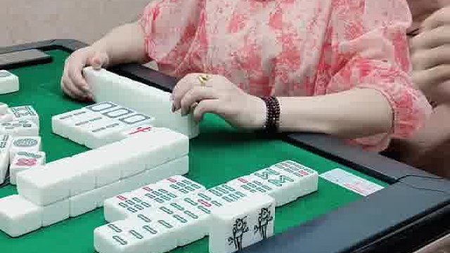 哦吼！湖北卡五星大神。列牌算诈胡吗？