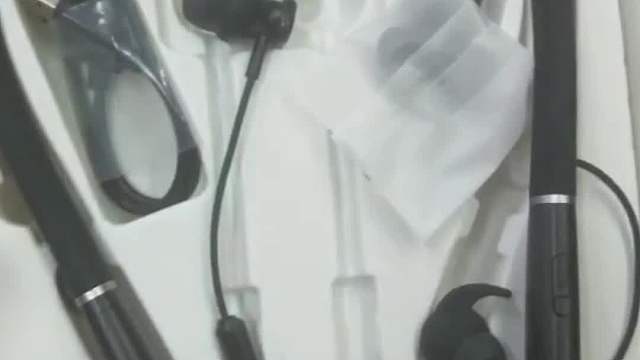 助听器怎么选年轻人？町石的助听器靠谱吗？助听器国内品牌