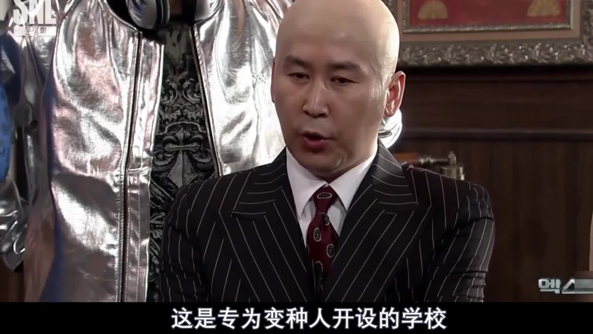 X学院招募新学员，引来一众面试者  (1)