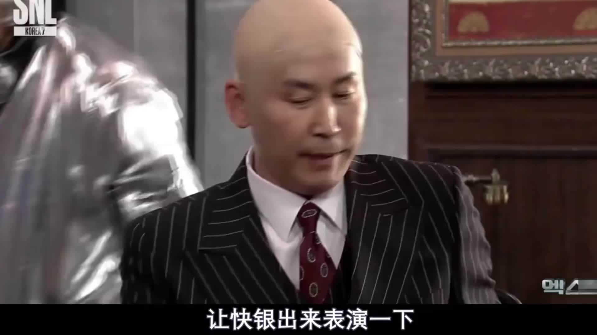 X学院招募新学员，引来一众面试者  (2)