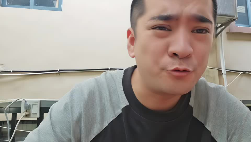 【盛世-户外小易】在我旗下当女主播，可比上班强多了！