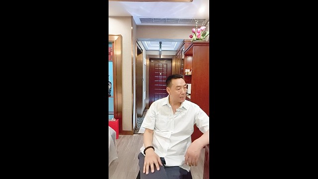 现在你疲惫了，是不是一直在坚持向前走呢？