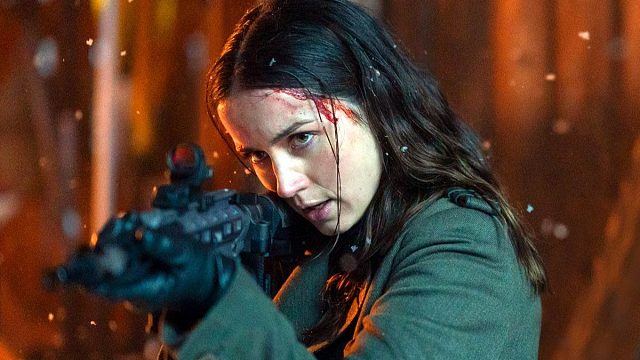 【IGN】电影《疾速追杀外传：芭蕾杀姬》终极预告：安娜·德·阿玛斯、基努·里维斯出演