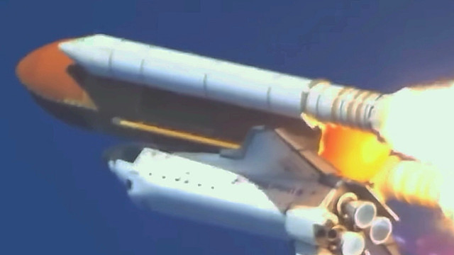 美国航天飞机爆炸事件！