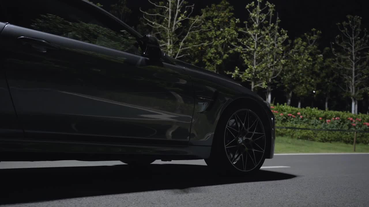 献给内燃机的信徒们