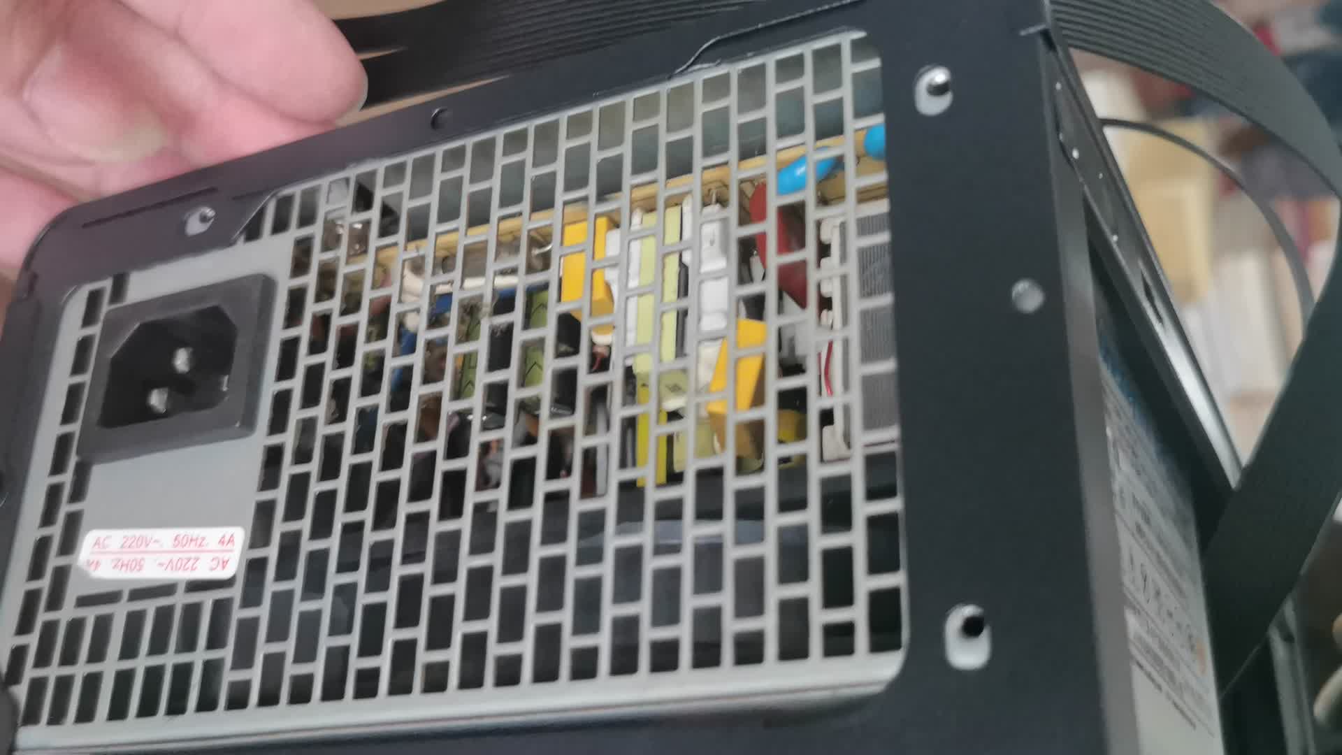 【图吧日常】如何敷衍的完成装机