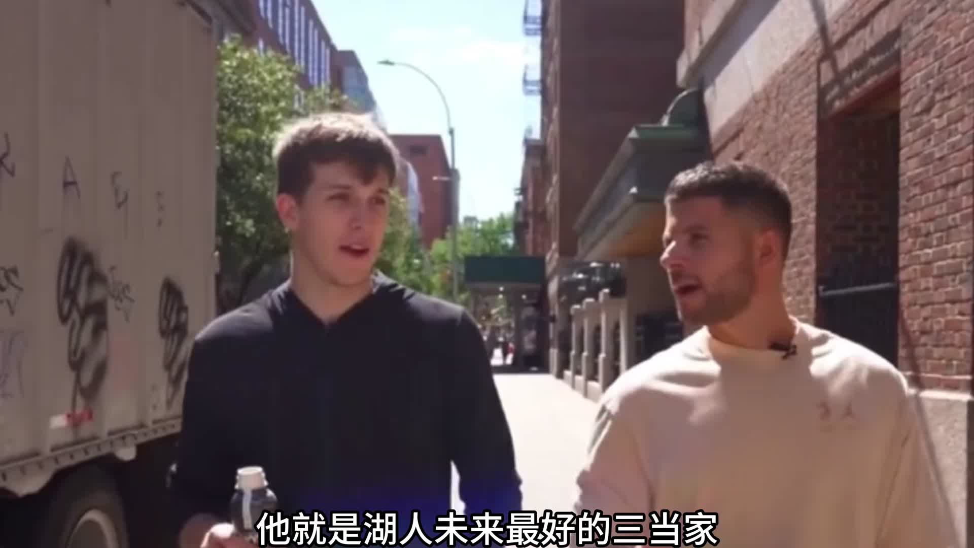 里夫斯正式拒绝湖人3年1亿顶薪报价 他希望能拿更大的合同