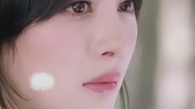 杨幂怎么突然不爱画眼妆了