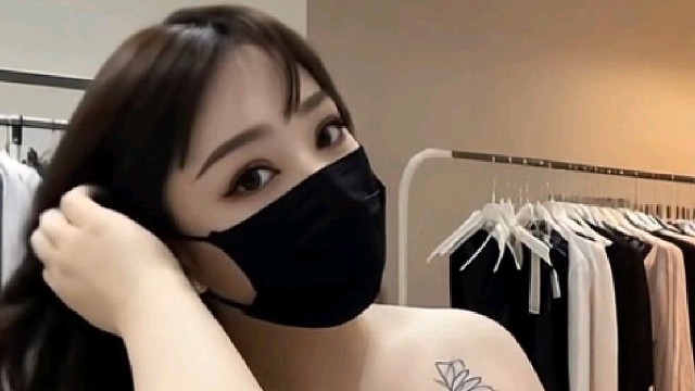 成长就是将你哭声调成静音的过程