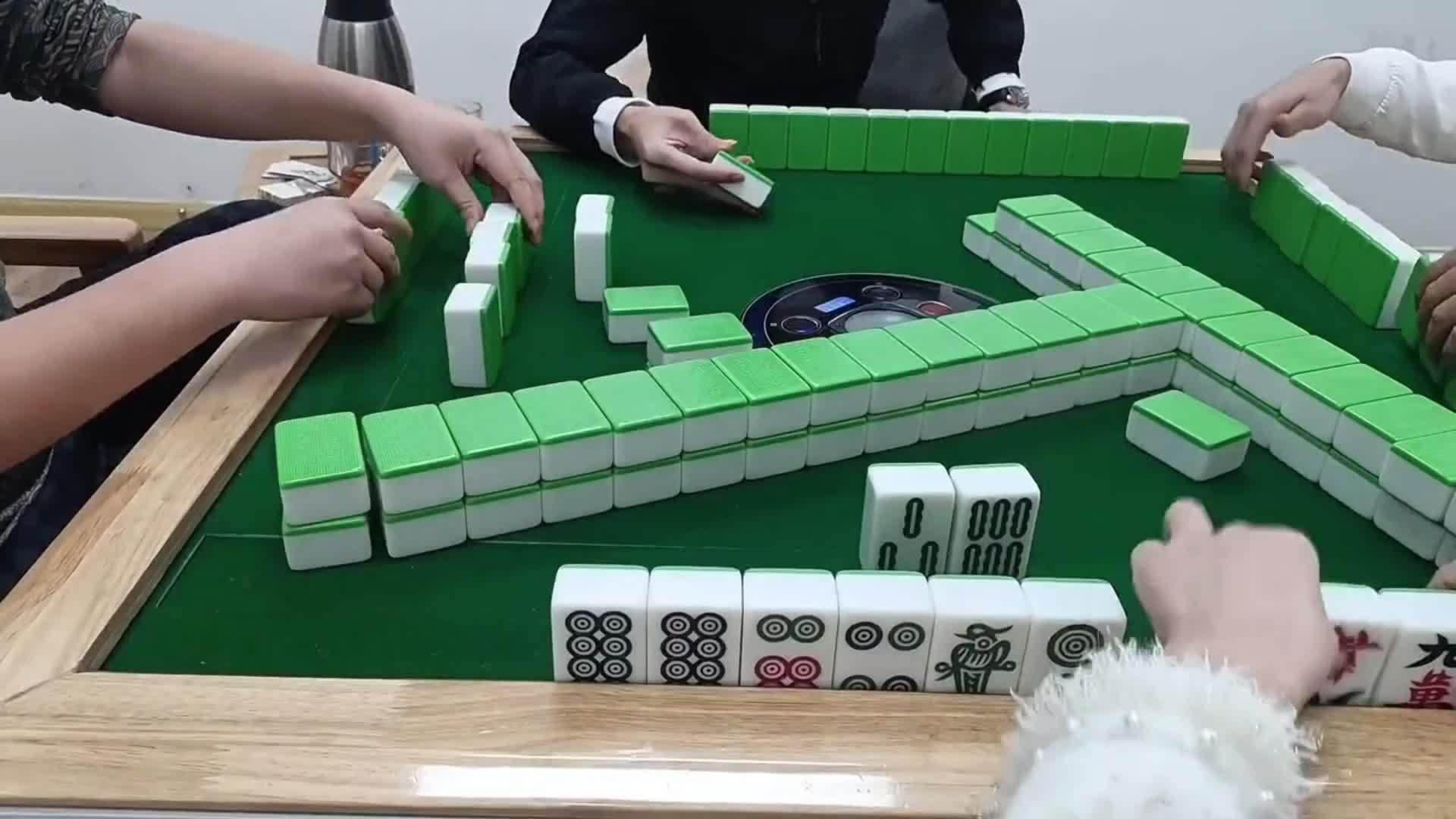 双龙出海，法力无边