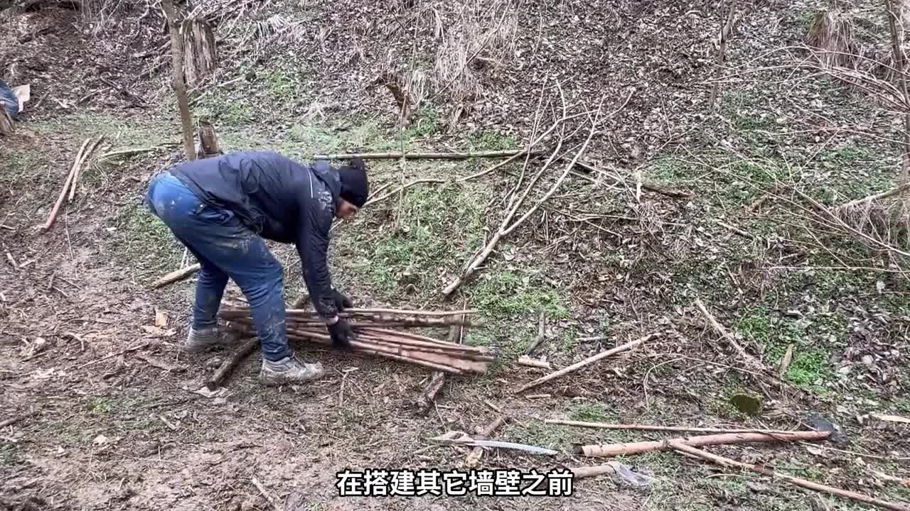 第2集：只需几根破木棍，男人竟然搭建出这么舒适的小屋