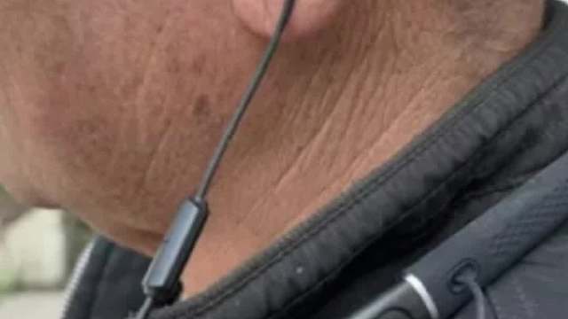 什么牌子助听器效果最好？创维助听器怎么样？助听器老人专用正品