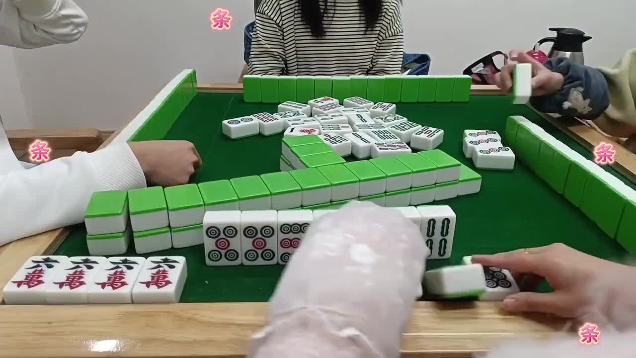 起手不咋的，最后太牛啦，三鸡豪