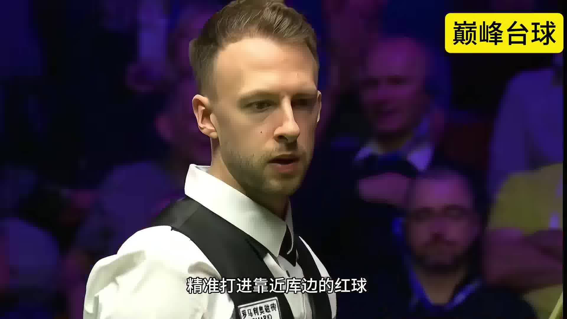 特鲁姆普的圆月弯刀+暴力美学展现