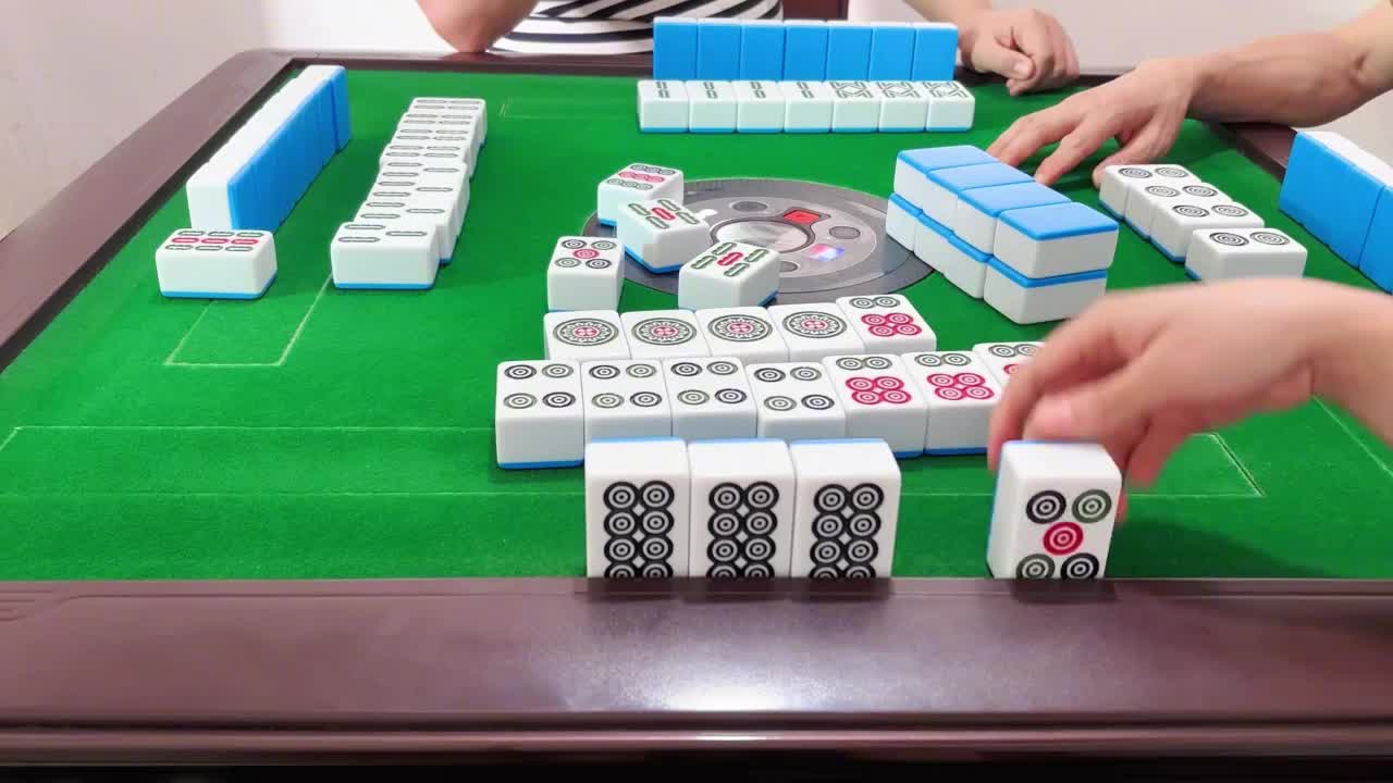 来势汹汹 听牌为上策