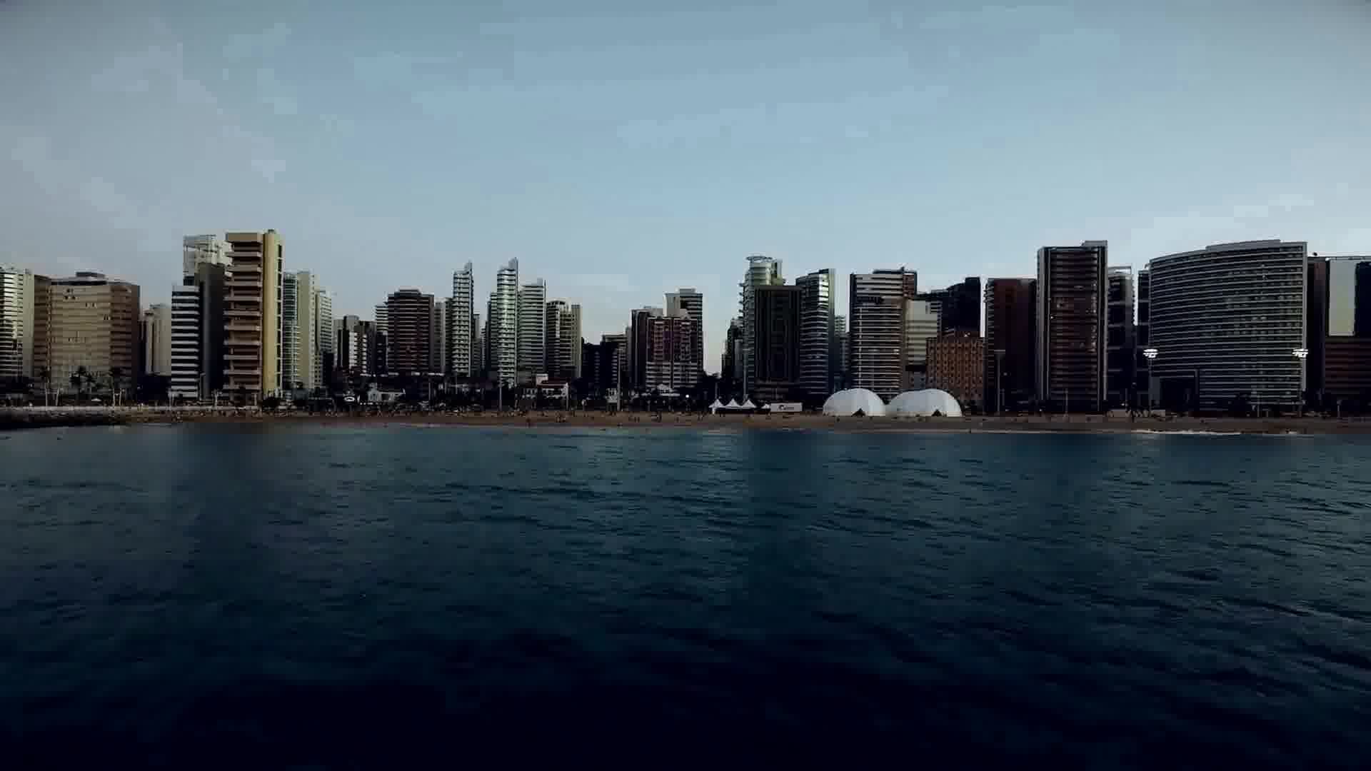 人生在世如身处荆棘之中，心不动，人不妄动，不动则不伤