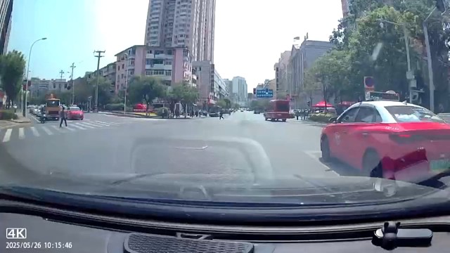 还以为故意找事儿的，原来是警察叔叔