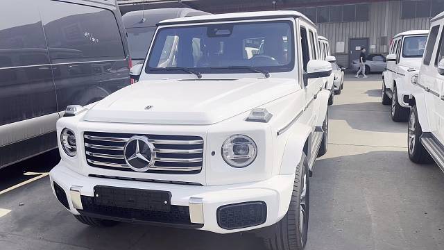 您的专属座驾是25款奔驰G450d吗？