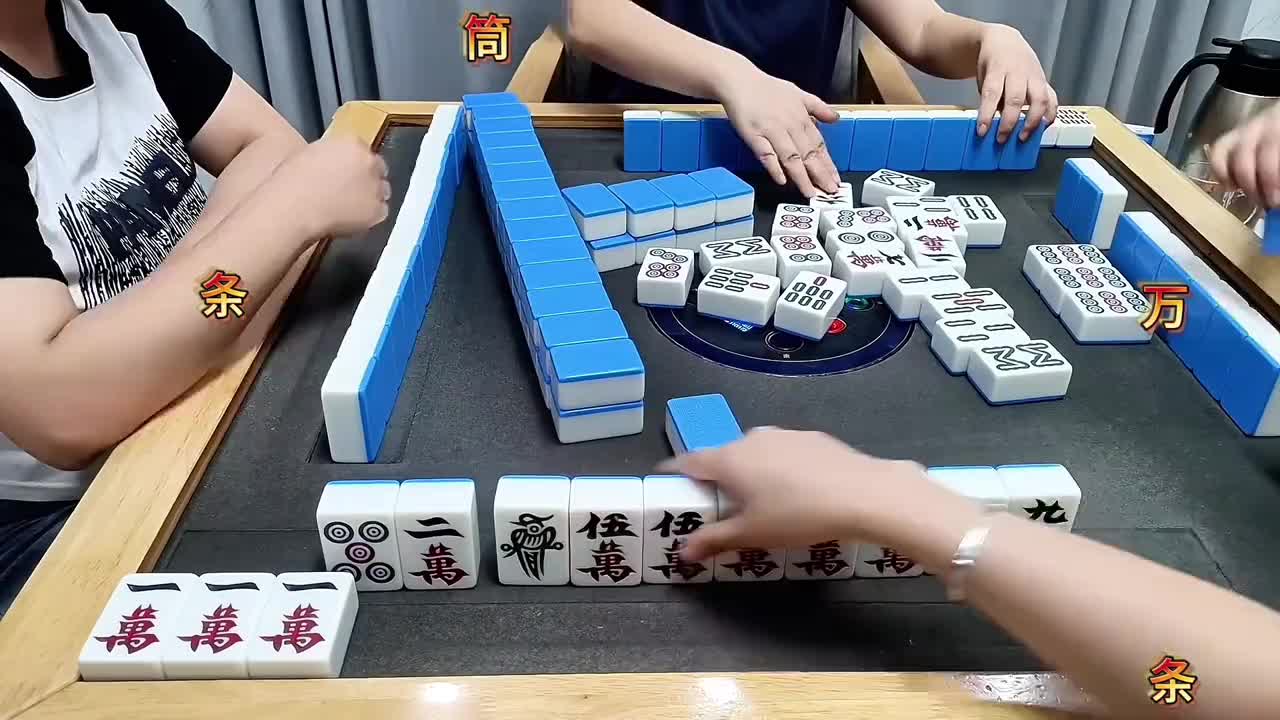 麻将一定要看好每一张牌，杠上花最好