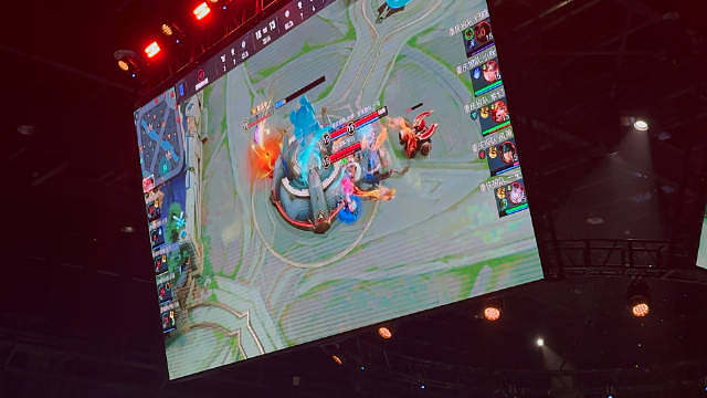 让我们恭喜重庆狼队拿下夏季赛首胜​​​