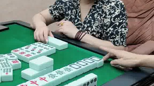 哦吼！孝感卡五星大神。进来指点哈。这牌要技术吗？