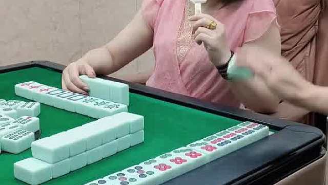 哦吼！湖北卡五星大神们！亮牌报错牌了算诈胡吗？