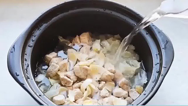 如何通过中医养生方法缓解白塞病症状？这些要点需牢记