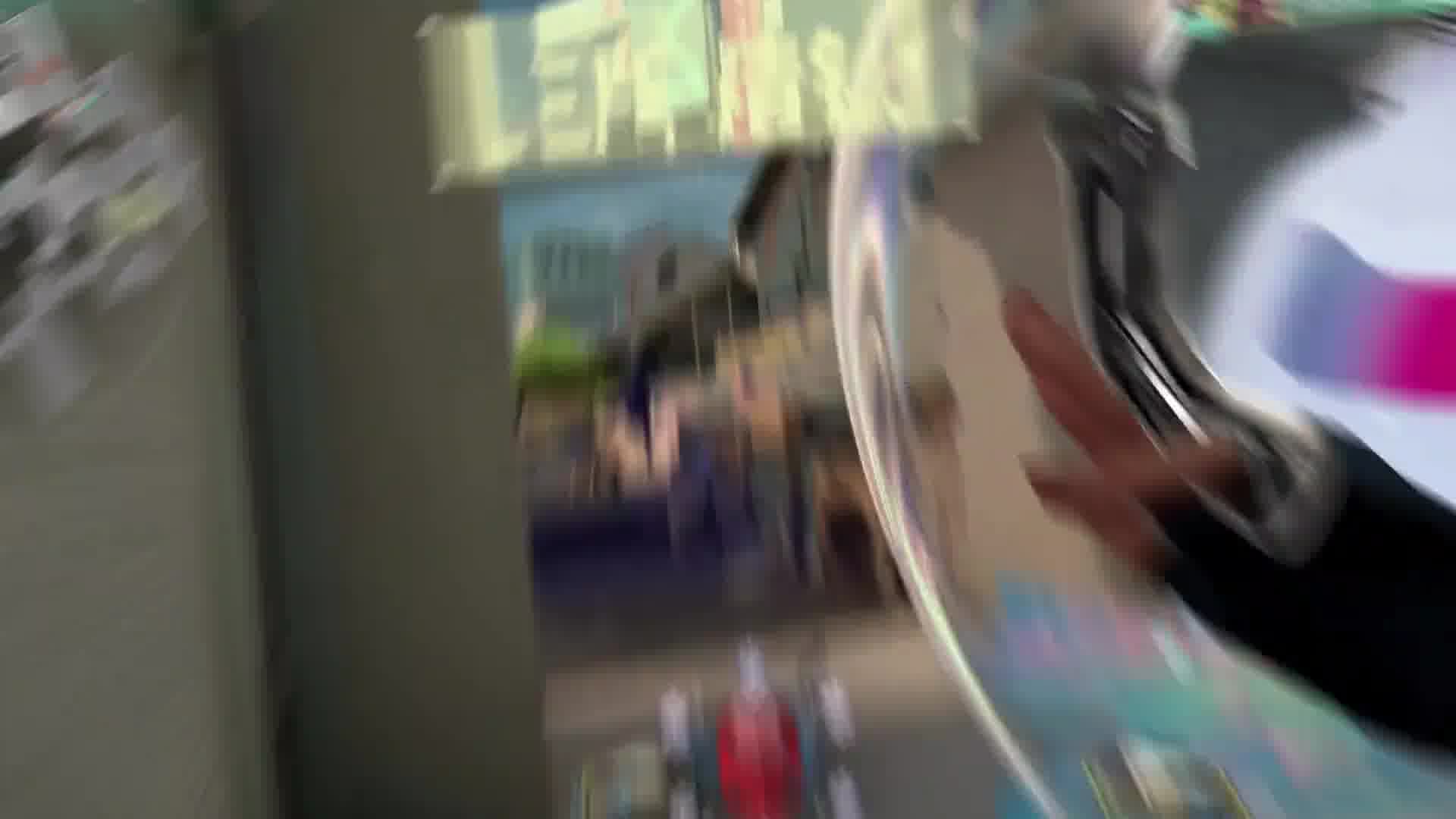 山高自有客行路.水深自有渡船人