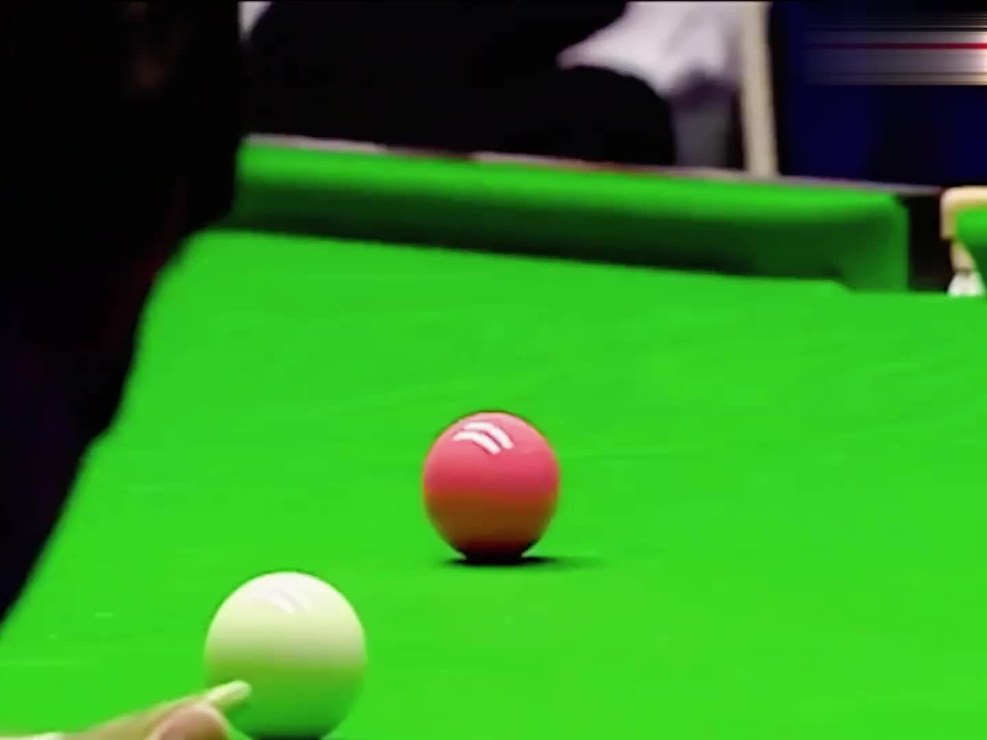 新老球王针锋相对，火箭出其不意一杆绝杀  (3)