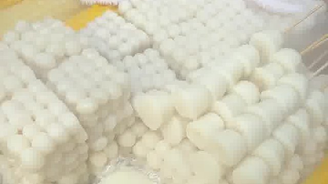 南昌路边热罩子，三块一个糯叽叽又香又甜！