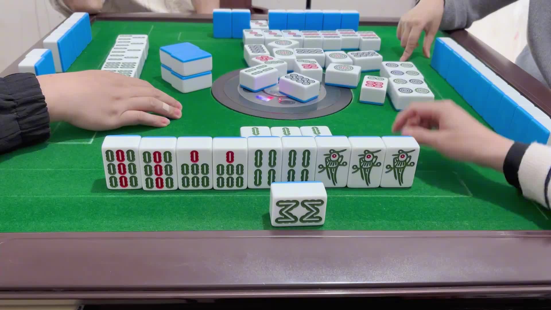 换牌已就位 开战！