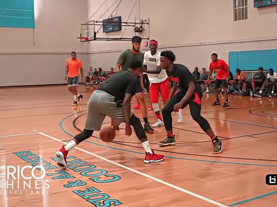 艾特出你身边的保罗乔治