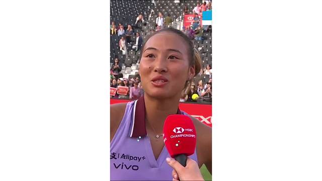 WTA500女王杯第二轮郑钦文2:1凯斯勒赛后采访