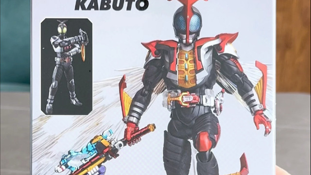 国产SHF假面骑士甲斗真骨雕KOKabuto甲斗骑士形态