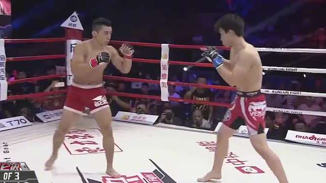 真男人之间的对决，闫西波一拳打出惊人的500公斤，太猛了