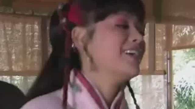 虚假的报恩：以身相许，真正的报恩：帮你嫁入王室