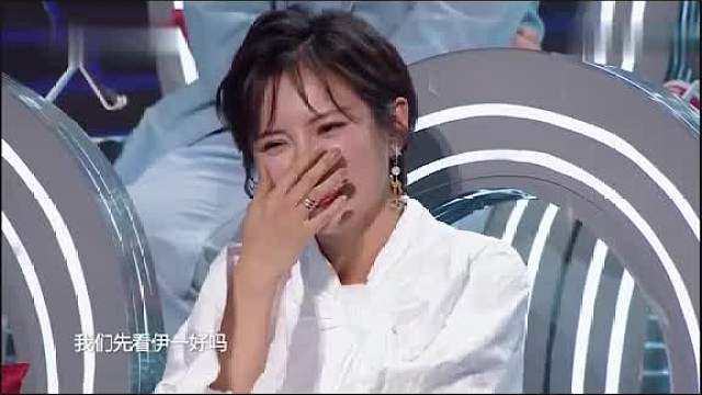 嘲讽  吐槽薛之谦，  的奇葩操作，令  当场发飙