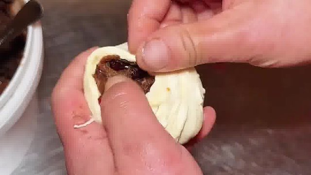 临汾街头豆沙饼，2块一个