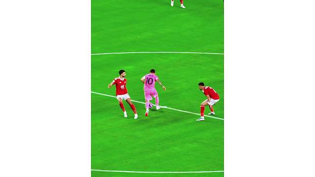 高清慢镜头欣赏下梅西的过人，相当的丝滑