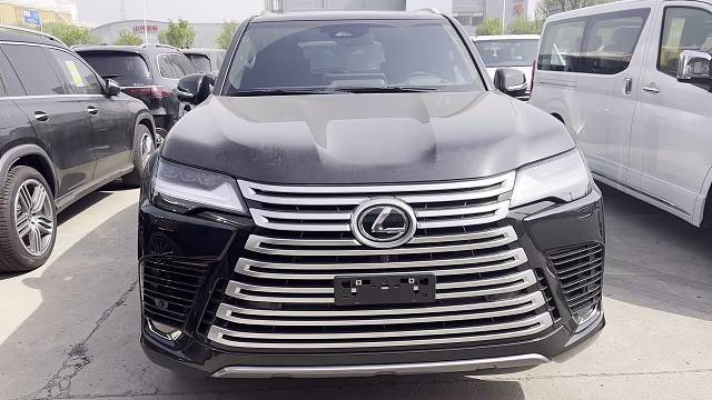 雷克萨斯LX600 24款 7座 Signature签名