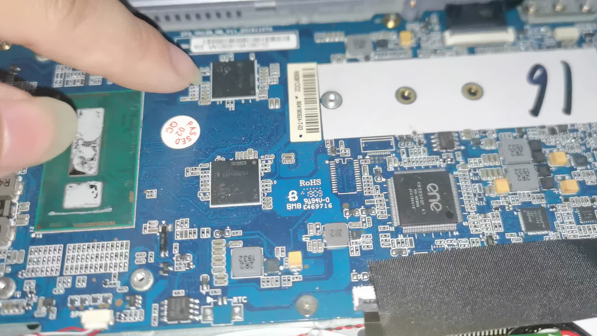 100块钱的寨本（I3 5005U）